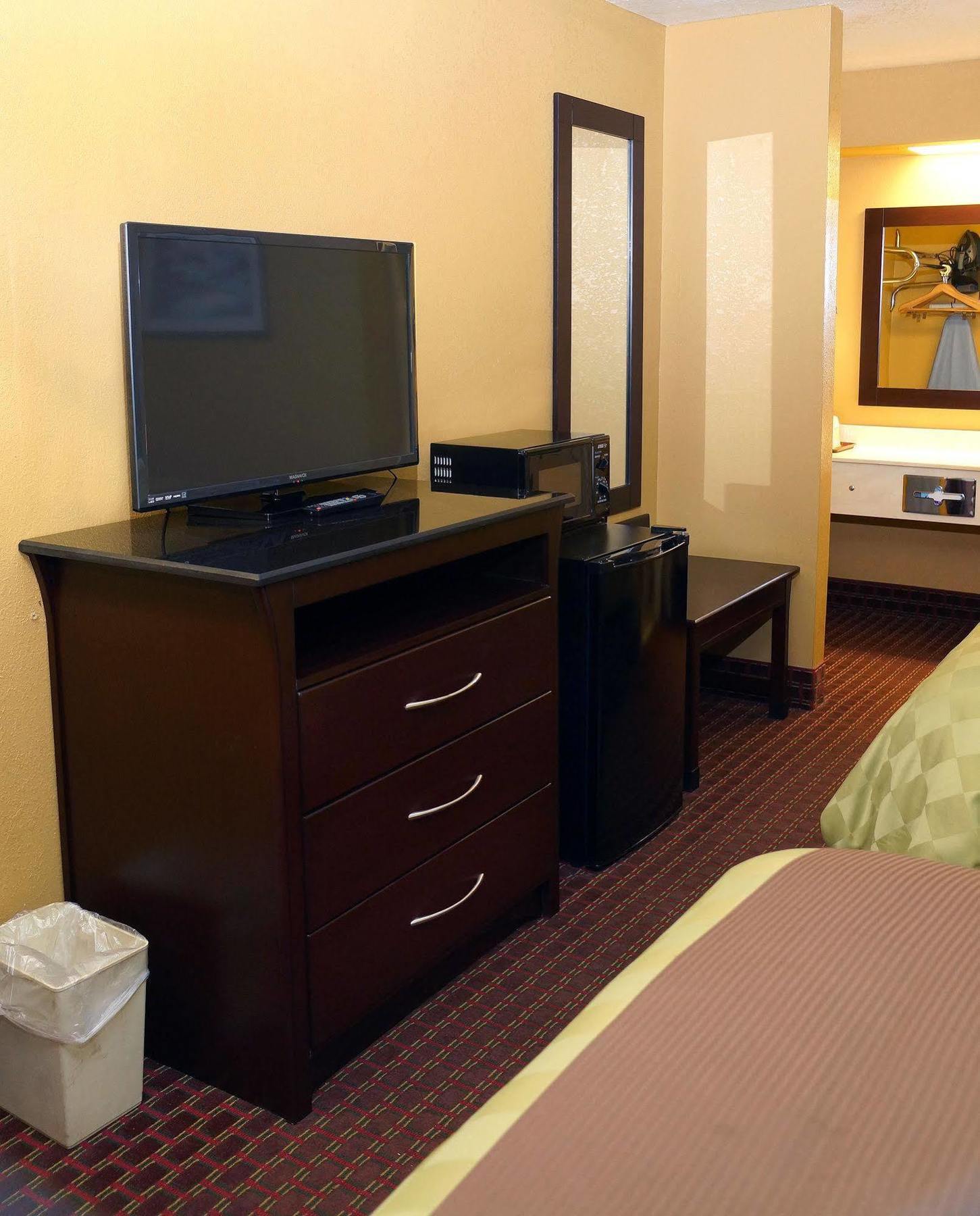 Executive Inn Opp エクステリア 写真